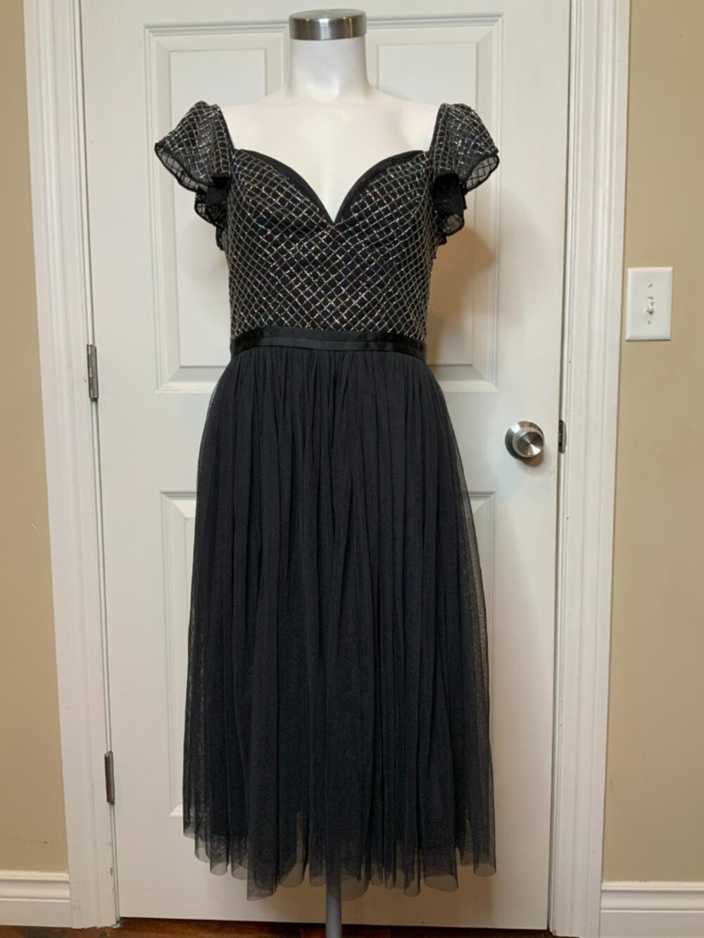 Needle & Thread Black Geometric Beaded Tulle Skirt Midi Dress, Size 6, NWT!